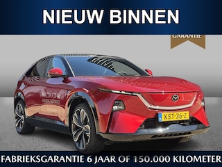 Mazda CX-6e Takumi 78 kWh /200KWH laden/Carplay/HUD/ACC/Verlichte instapdorpels/Demonstratieauto/