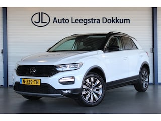 Volkswagen T-Roc 1.0 TSI Style Trekhaak | Two-Tone | Virtual Cockpit | Carplay | Navi | Clima | Adapt. Cruise | 17" LMV | PDC V+A