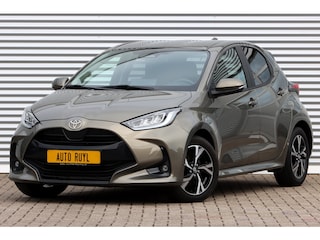 Toyota Yaris 1.5 Hybrid 115 Dynamic Navi / Carplay