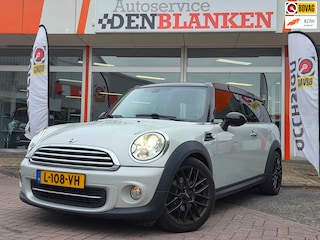 Mini Clubman 1.6 Cooper Automaat R55 BJ.2010 / Navi / Clima / Leder / Cruise / Pdc / 17"Lmv !!