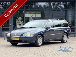 Volvo V70 2.4 Edition II | Cruise | Clima | Stoelverwarming | Trekhaak | Leer | Volledig Onderhouden | Nette Staat!