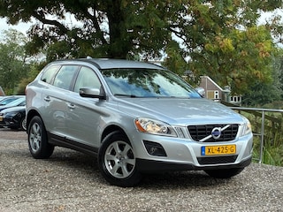 Volvo XC60 2.4D AWD Kinetic | Automaat + Cruise + Clima nu € 5.975,-!!!
