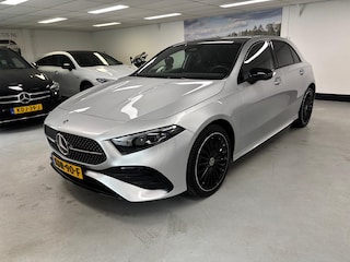 Mercedes-Benz A-klasse 250 e AMG Pano Burmester 360 Keyless 19" Dodehoek