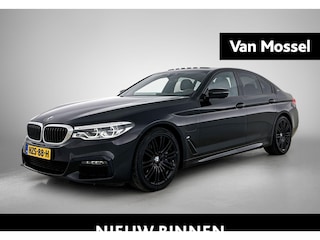BMW 530e iPerformance High Executive | WORDT VERWACHT | PANORAMADAK | ACHTERUITRIJCAMERA | STOELVERWARMING | ELEKTRISCHE KOFFERKLEP | CLIMATE CONTROL | LEDER INTERIEUR | NAVIGATIE | LED VERLICHTING |