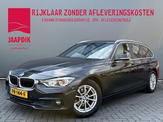 BMW 3-serie Touring 320d High Executive BWJ 2017 AUTOMAAT | LEDER | STOELVERW. | ELEK. TREKHAAK | ELEK. ACHTERKLEP | ZWARTE HEMEL | DRAADLOZE TELEFOONLADER | CLIMA |