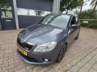 Skoda Fabia 1.4 TSI RS DSG