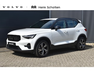 Volvo XC40 B4 Automaat Plus Dark | Semi Elek. Inklapbare Trekhaak | Elek. bedienbare voorstoelen met geheugen | Harman Kardon Audio Systeem | Blis | Adaptive Cruise Controle |