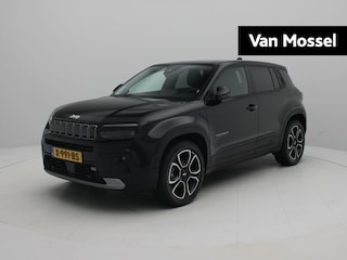 Jeep Avenger Black Edition 54 kWh | Parkeersensoren | Camera | Apple Carplay/Android Auto | Climate control