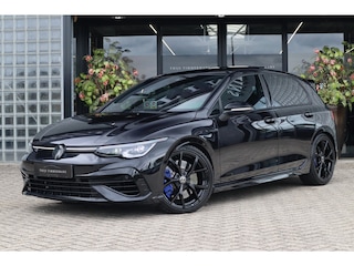 Volkswagen Golf R 4Motion | Akrapovic, Performance-pakket, Panoramadak, Harman/Kardon, Zitklima, Stuurverwarming, Memory, Apple Carplay, Adaptive Cruise Control, Head-up display