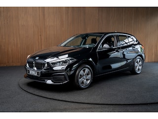 BMW 116i Navi Climate PDC Stuurverwarming Stoelverwarming LM velgen BTW auto