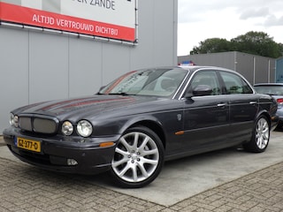 Jaguar XJ 4.2 V8 AUT Executive, Leder, Cruise, PDC, Compleet!