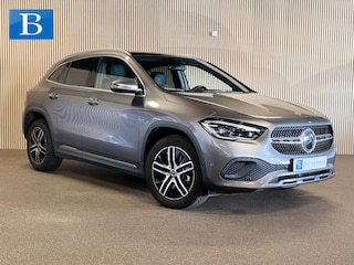 Mercedes-Benz GLA 250e Progressive-PANORAMA-MEMORY-CAMERA-KEYLESS GO-COMPLEET