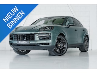Porsche Cayenne E-Hybrid l PTS Malachite Green l Porsche Exclusive interieur