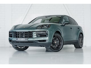 Porsche Cayenne E-Hybrid l PTS Malachite Green l Porsche Exclusive interieur