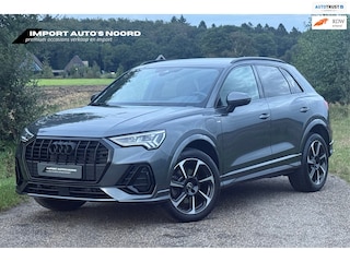 Audi Q3 45 TFSI e S edition Sfeerverlichting Carplay ACC Camera Trekhaak