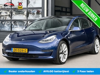 Tesla Model 3 RWD 60 kWh SOH 85,5% / Autopilot / 19'' LM ( € 1.600 ) / 3 Fase / Memory / 5X Stoelverwarming / NL Auto / 1e Eigenaar /