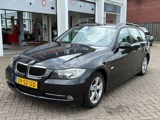 BMW 318D Introduction Navi Clima Cruise Trekhaak Export/Handel!!!