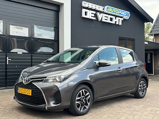 Toyota Yaris 1.0 VVT-i Aspiration Navi/Camera/Trekhaak