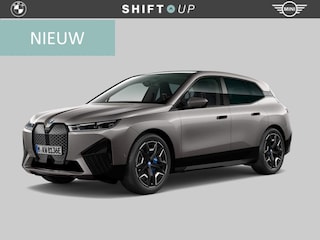 BMW iX xDrive40 Skylounge | CoPilot | Elektr. Trekhaak | Harman Kardon