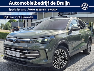 Volkswagen Tiguan eHybrid Elegance (Pano,Trekhaak,Leder,Harman,Headup)