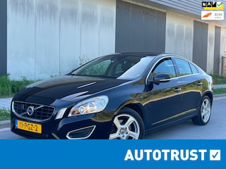 Volvo S60 1.6 T4 Automaat 100% Dealer onderhouden