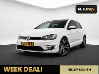 Volkswagen Golf 1.4 TSI GTE |PANO|NL AUTO|LED|PDC|STOELVERWARM