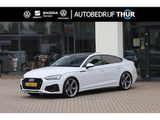 Audi A5 Sportback 40 TFSI Launch edition Sport 190PK / 140kW DSG, NL auto 1e eigenaar, verwarmbare voorstoelen, panoramadak, achteruitrijcamera (Rear View), parkeersensoren voor en achter (PDC), parkeerassistent (Park Assist), lederen bekleding 'Fijnnappa', privacy glas, lederen multifunctioneel sportstuurwiel S-Line, 20" LMV, digital cockpit etc.