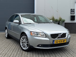 Volvo S40 1.8 Edition I Climate | Parkeersensor | Trekhaak | 17" | APK | Airco