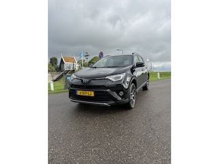 Toyota RAV4 2.5 Hybrid AWD Dynamic bj2018/achteruitrijcamera/elektrische kofferklep