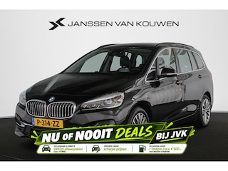 BMW 2-serie Tourer 216i Business Edition Plus Trekhaak Stoelverwarming Head-Up Harman Kardon