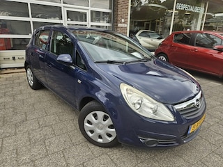 Opel Corsa 1.2-16V Essentia