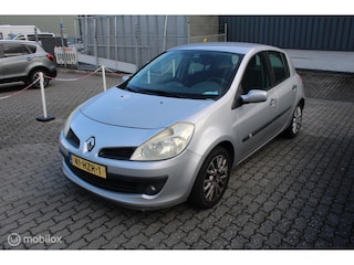 Renault Clio 1.2-16V Dynamique
