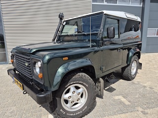 Land Rover Defender 2.5 Td5 90" Hard Top zeer nette auto MARGE 3 pers 3500kg trekhaak