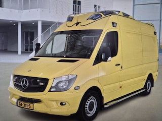 Mercedes-Benz Sprinter 319 geheel compleet topstaat MARGE geel kenteken v6 automaat7 euro6 krankenwagen