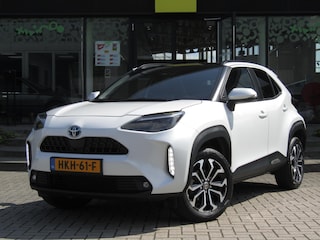 Toyota Yaris Cross 1.5 VVT-I Hybrid 116pk CVT Dynamic / Panoramadak / Navi / Camera / Elektr. Achterklep
