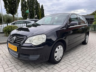 Volkswagen Polo 1.4-16V Comfortline