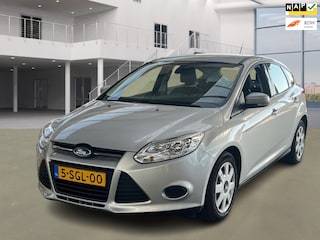 Ford Focus 1.0 EcoBoost Trend|WHOUW UNIEK LAGE KM MET NAP