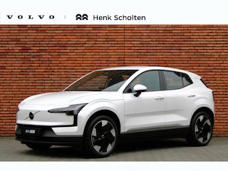 Volvo EX30 Single Motor Extended Range Plus 69 kWh | Elektrisch verstelbare voorstoelen met geheugenfunctie | Trekhaak, inklapbaar | Stoel-/ stuurwielverwarming | Warmtepomp | 19 inch. lichtmetalen velgen | All-season banden | Harman Kardon | Keyless entry | Elektrische kofferklep | Pilot assist | Apple carplay/ Android auto