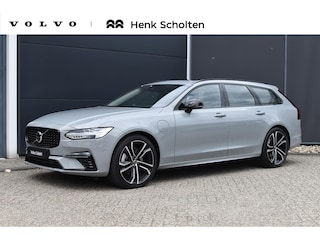 Volvo V90 T8 Plug-in hybrid AWD Ultra Dark | Luchtvering | Trekhaak | Panoramadak | Head up display | Verwarmbare voorstoelen met massagefunctie | Premium audio by Bowers&Wilkins | Interieur voorverwarming
