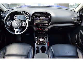 Kia Soul ExecutiveLine 64 kWh | Leder | Stoelventilatie | Head-Up Display | Dodehoekassistentie | Tot 10Jr. Kia-Garantie |