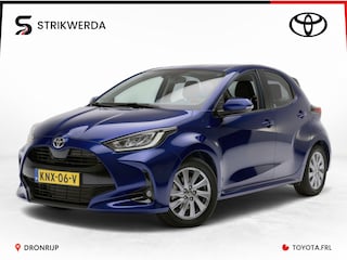 Toyota Yaris 1.5 Hybrid 115 Business Plus | Stoel- stuurverwarming | Adapt. Cruise | Carplay | Keyless | Climate | Camera
