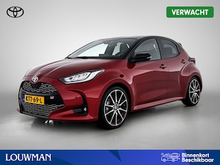 Toyota Yaris 1.5 Hybrid GR Sport | Head-Up Display | Stoel+Stuurverwarming | Dodehoek detectie | Parkeersensoren voor+achter | Navigatie | Apple CarPlay/Android Auto | Cruise Control Adaptive |