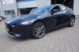Mazda 3 2.0 E-SA-G COMFORT,18 Inch,Navi, HUD, i-Activesense