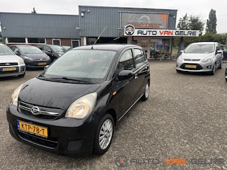 Daihatsu Cuore 1.0 Premium 5Drs Airco Zwart Zuinige Auto
