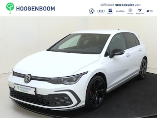 Volkswagen Golf 1.4 eHybrid GTE | SoH 97% | Black Style | Achteruitrijcamera | Adaptieve cruise control | Lane assist | Stoel- en stuurwielverwarming | Navigatie | Sfeerverlichting | 3-zone airco |
