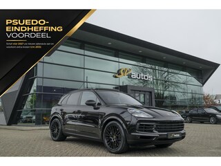 Porsche Cayenne S 2.9 S 441pk Panoramadak Trekhaak elektrisch Comfortstoelen Black edition Luchtvering DAB Sfeerverlichting