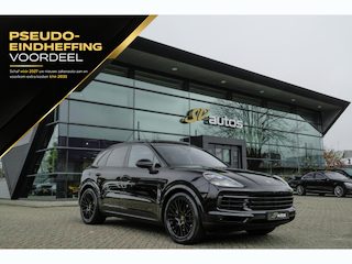 Porsche Cayenne S 2.9 S 441pk Panoramadak Trekhaak elektrisch Comfortstoelen Black edition Luchtvering DAB Sfeerverlichting