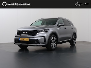 Kia Sorento 1.6 T-GDI Plug-in Hybrid 4WD ExecutiveLine 7p. | SOH 98% | Panoramadak | Lederen Interieur | Ele.verstelbare stoelen + Geheugen | Navigatie | Camera | DAB | Apple CarPlay/ Android Auto | Stoelverwarming + koeling | Adaptieve Cruise Control | Ele. kofferdeksel |