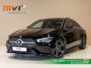 Mercedes-Benz CLA 180 AMG Line Premium Plus / 136pk / Panorama dak / Stoelverwarming / Leder /