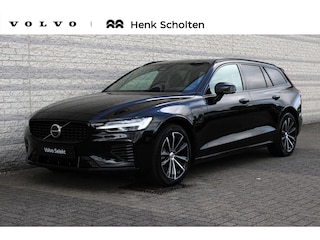 Volvo V60 T8 Plug-in hybrid AWD Plus Dark | Panoramadak | Trekhaak | Verwarmbare voorstoelen, achterbank en stuurwiel | 360 graden camera | Head-up display | Premium audio by Harman Kardon | Keyless